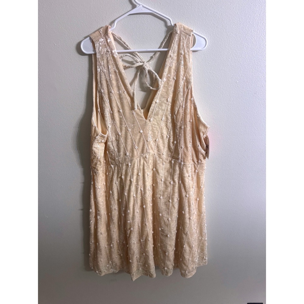 Arula Ivory Crushed Velvet V-Neck Lace Up Back Mini Dress Plus Size 3X NEW